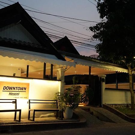 Downtown Hostel Luang Prabang Esterno foto